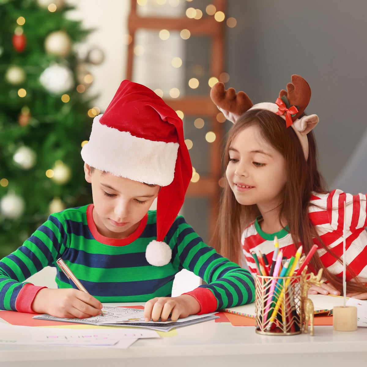 Christmas Colouring Books – Mini