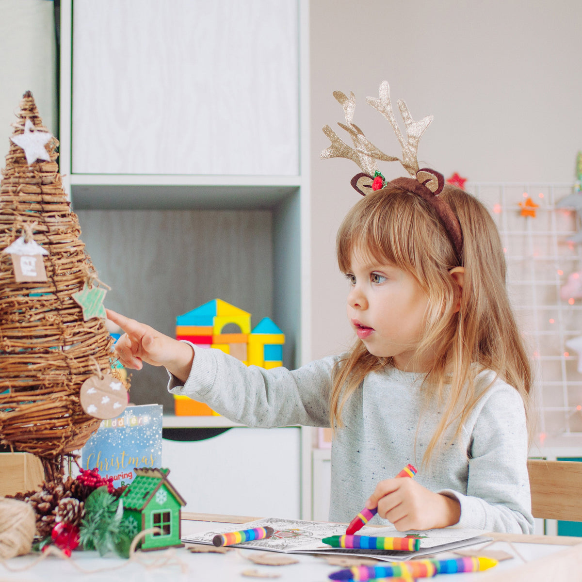Christmas Colouring Books – Mini