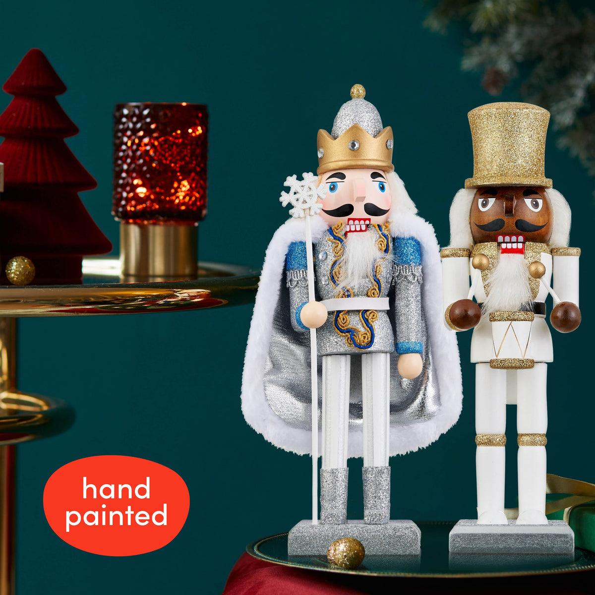 White & Gold Christmas Wooden Nutcracker Soldiers (25cm) Collection