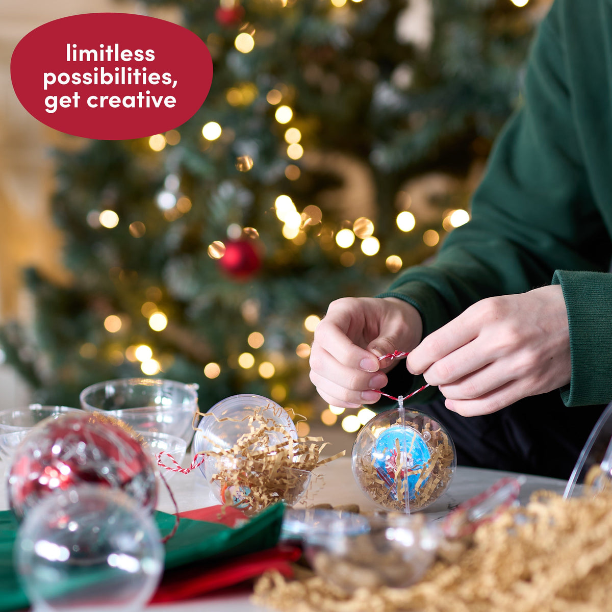 Fillable Christmas Baubles (Medium) – Clear