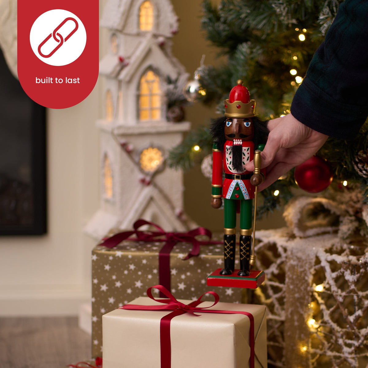 Christmas Wooden King Nutcracker Soldier (30cm) – Traditional