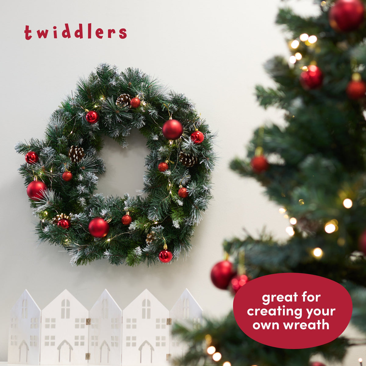 Christmas Tree Bauble Decorations – Assorted