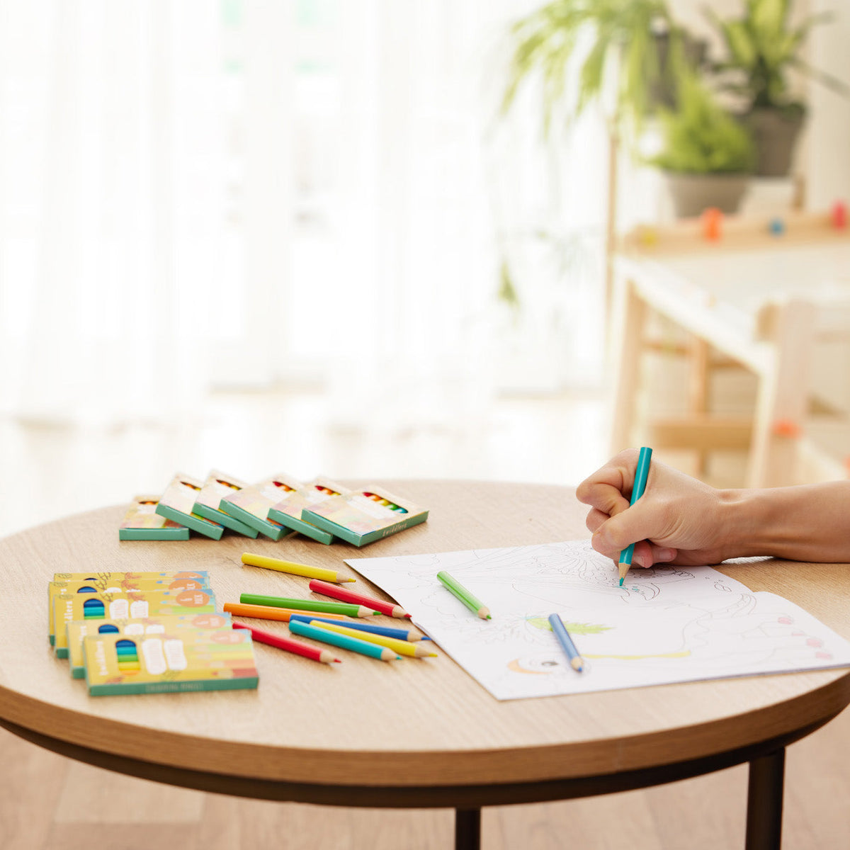 Colouring Pencils (Packs of 6) – Mini